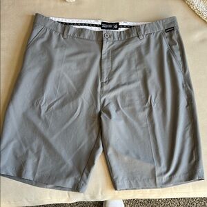 Tattoo Golf‎ Performance Men's Gray Shorts Size 42